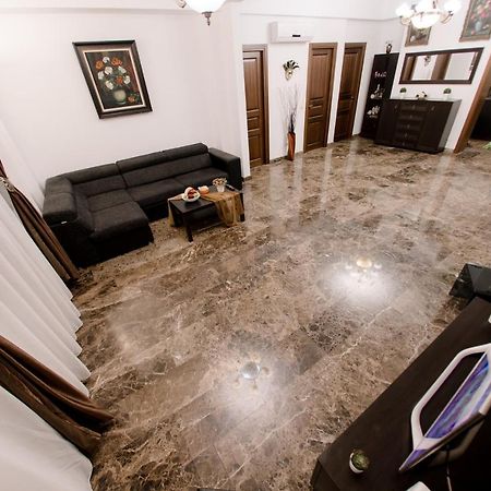 Apartamento Luxury Down Town Bucarest Exterior foto